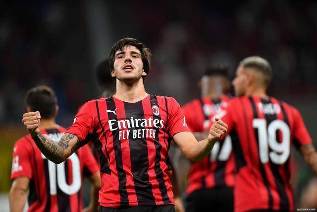 孙铭徽24+17广厦大胜天津 深圳力克福建3连胜