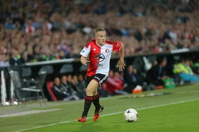 格林36分火箭险胜马刺 骑士力克尼克斯4连胜